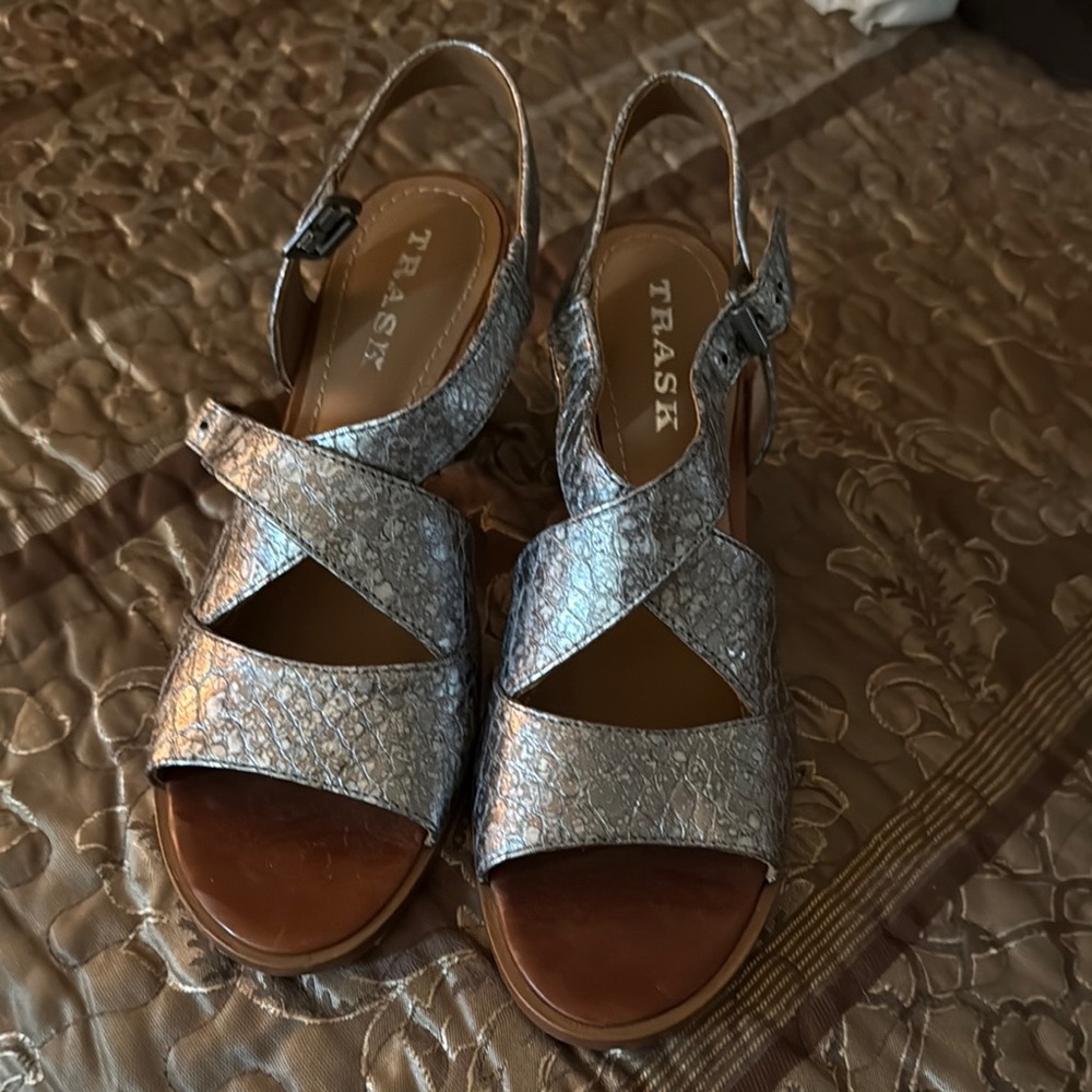 Trask Women's Silver Sandals
